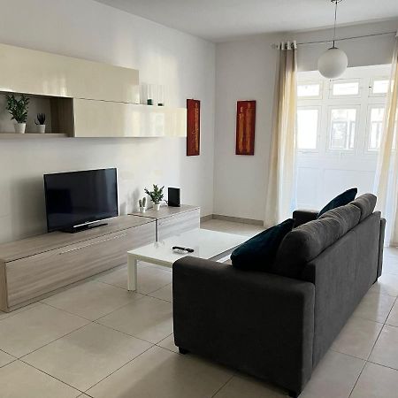 Superb 3Br Apt Close To Seafront Gzira Exterior foto